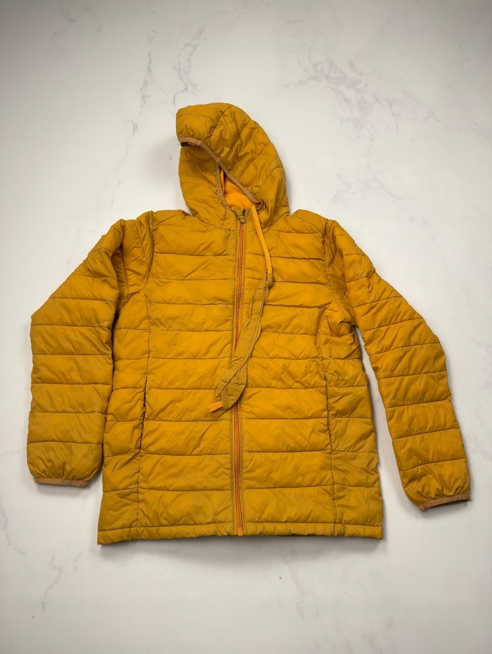 Amazon Essentials Hooded Puffer Jacket Mustard Packable - Kids 11/12 Years